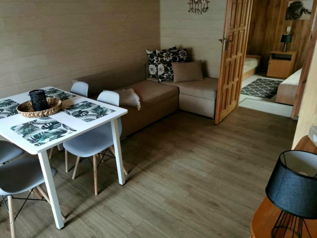 梅尔诺 Pod Sosna酒店 外观 照片
